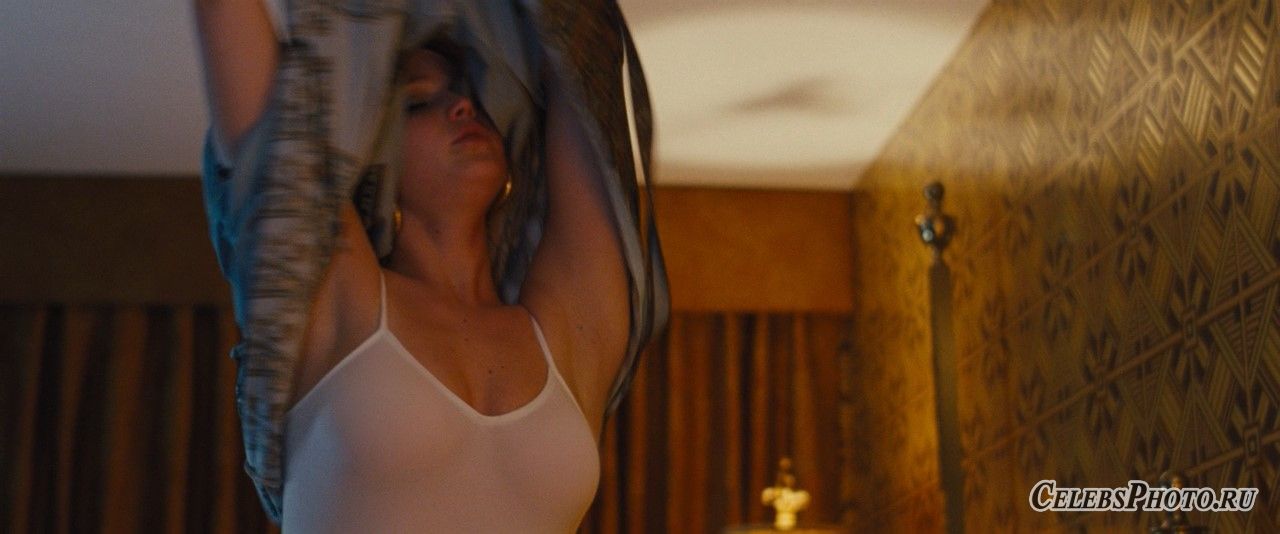 Сногсшибательная актриса Дженнифер Лоуренс - воплощение гипнотической привлекательности